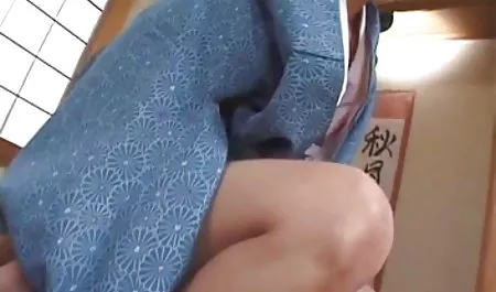 オランダの虐待に金髪Blowjob エロ 動画 キス