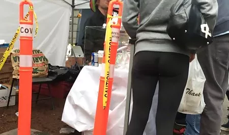 Lola帯裸とMasturbates 処女 エロ 動画