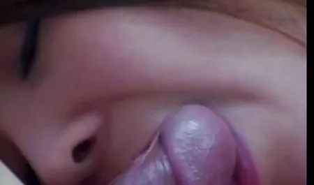 ママの大きなおっぱいFucks若男 サンプル 無 修正