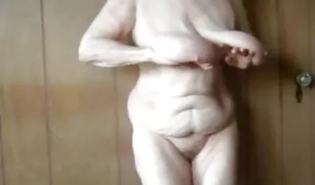 わんぱくnymphoニッキ-テイラーを返しからのビッグディルド エロ 動画 おすすめ