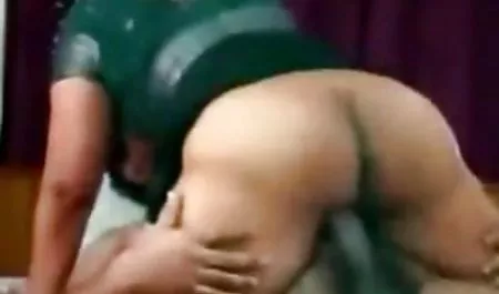 Handjobに覆われ兼人膝 無料 アダルト エロ 動画 無 修正 熟女 版